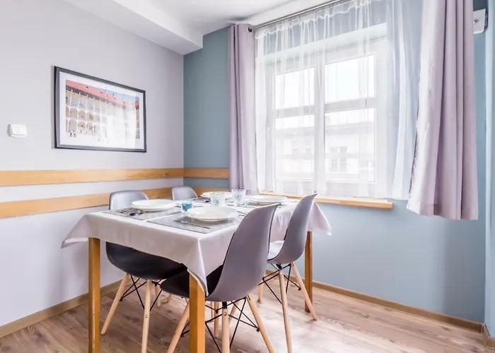 琥珀公寓 公寓 *