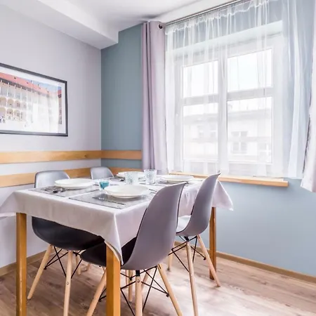 Amber Apartment *